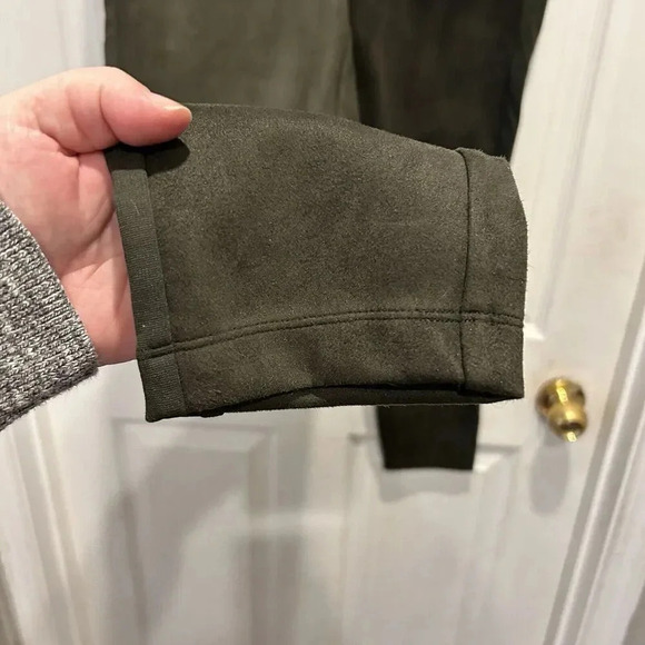 NWT LOFT High Rise Faux Suede Leggings Dark Caper Olive Green Large Gold Zipper - Picture 5 of 9